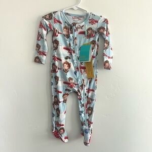 Posh Peanut Amelia Earhart footie